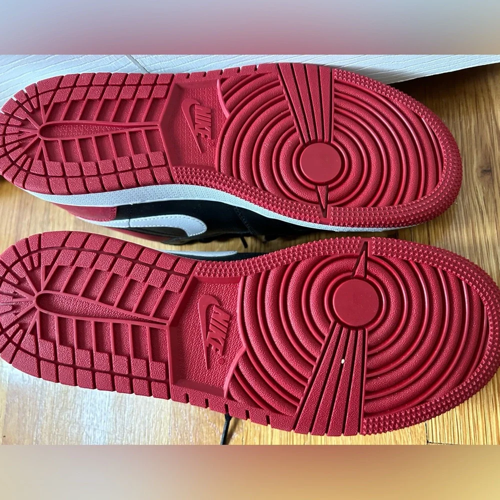 NWT Nike Air Jordan 1 Low GS Alternate Bred Toe / Big Boys 6.5 - Picture 2 of 6